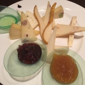 Gluten-free cheese plate from Il Viaggio